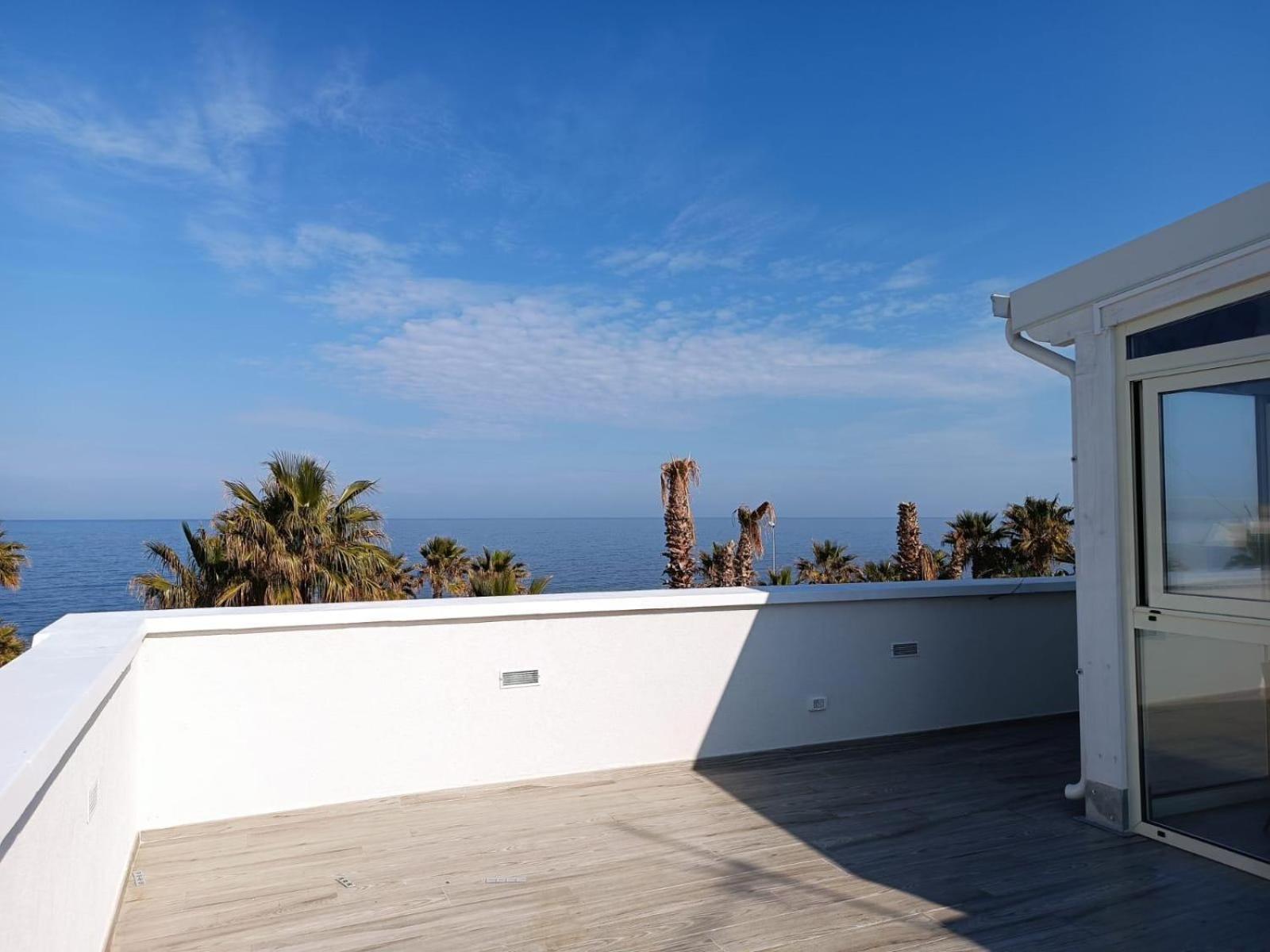 Bed and Breakfast Casa Al Mare Luxury Bari Zewnętrze zdjęcie